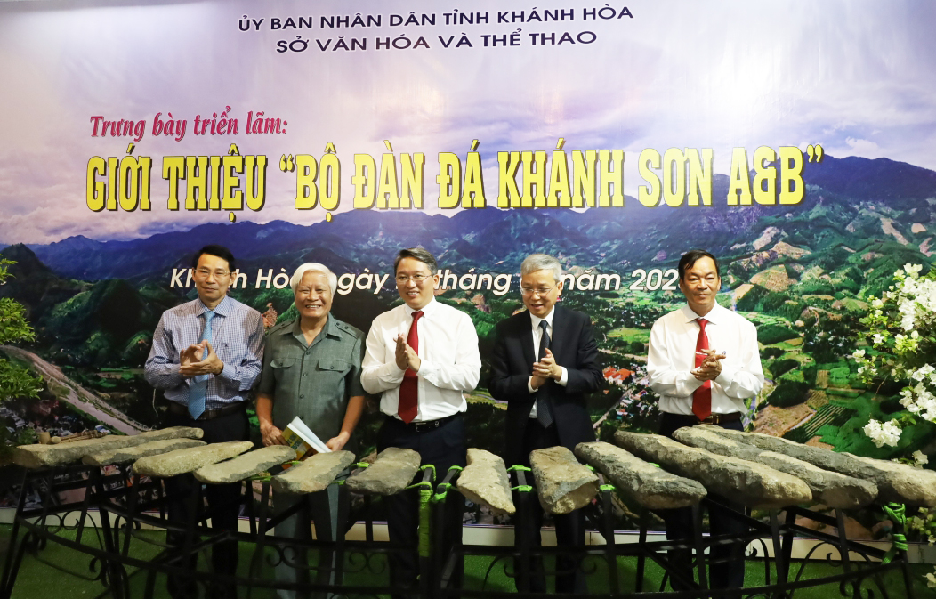 Collection of Khanh Son lithophones recognized as national treasure