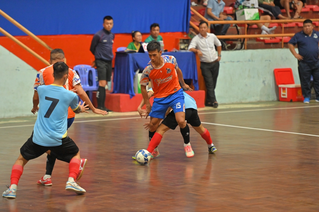 Khanh Hoa’s futsal tournament joined by 8 teams