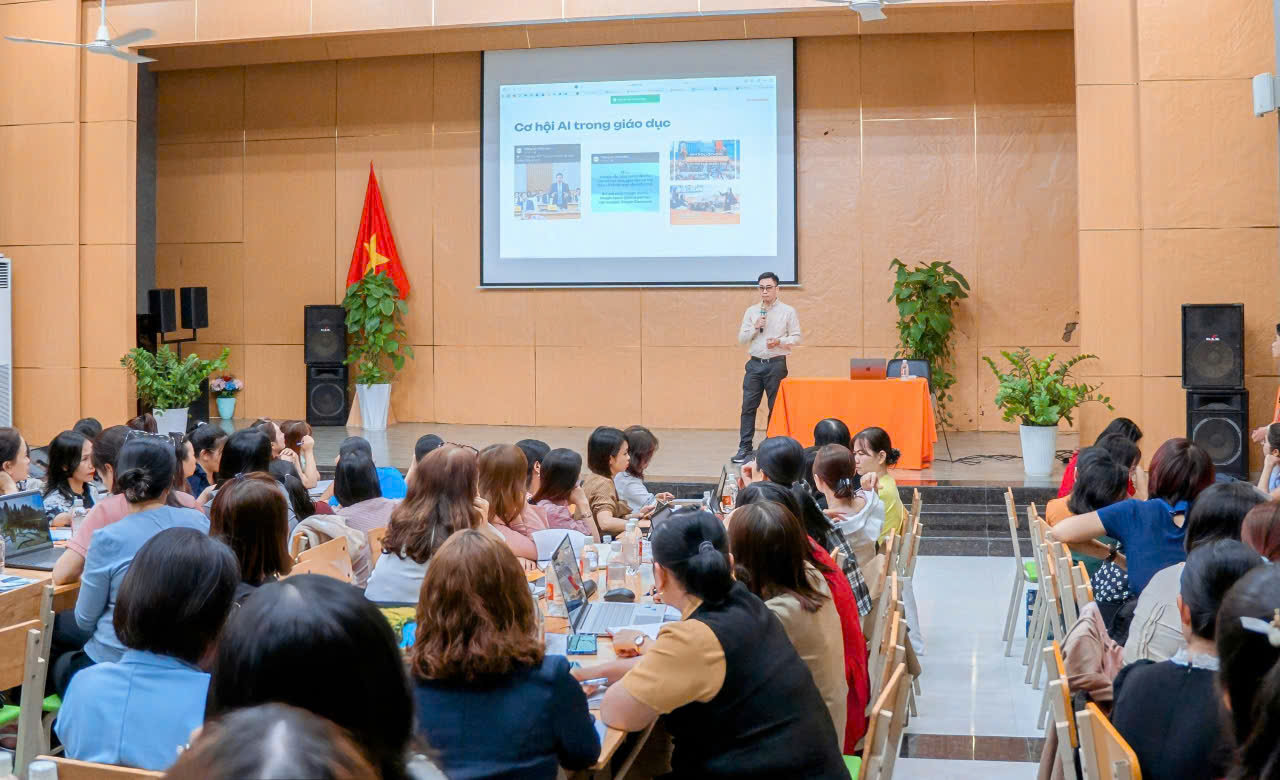 AI training for preschool teachers and managers