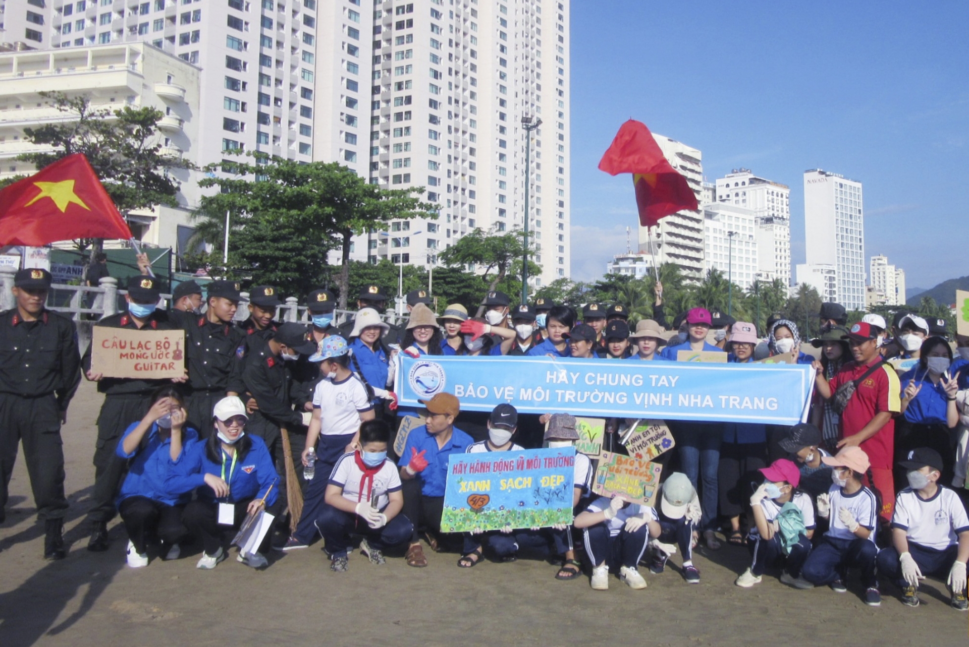 Joining hands to preserve Nha Trang Bay