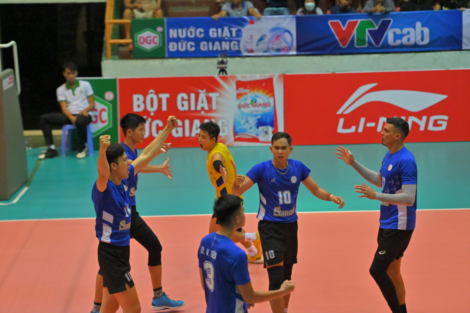 Sanest Khanh Hoa volleyball team aims for Hung Vuong Cup’s trophy