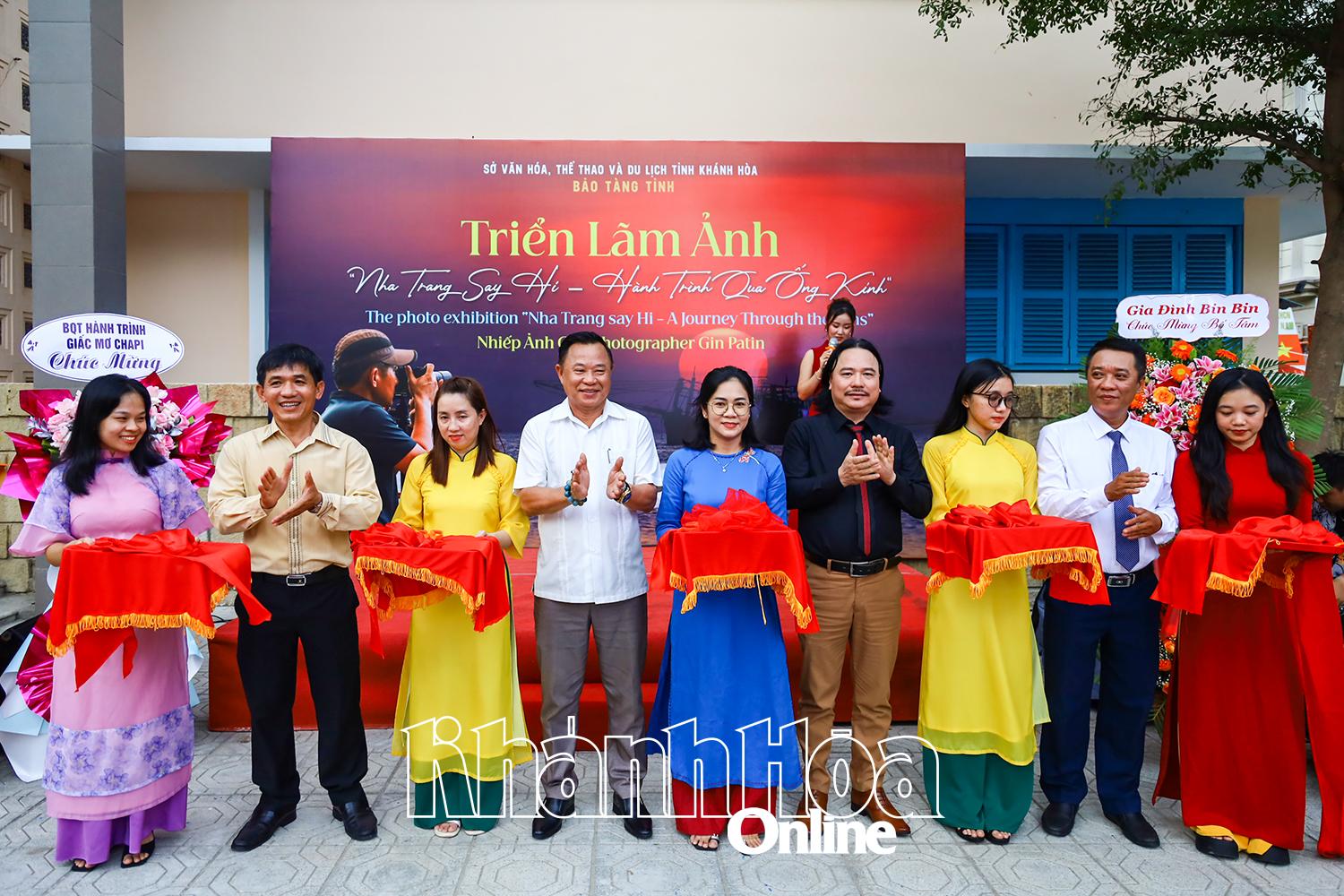 Exhibition of 50 works by photographer Gin Patin