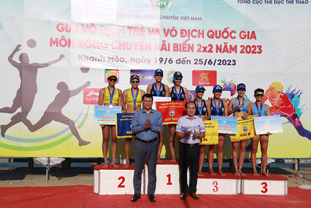 Sanvinest Khanh Hoa win golds in National 2x2 Beach Volleyball Championship 2023