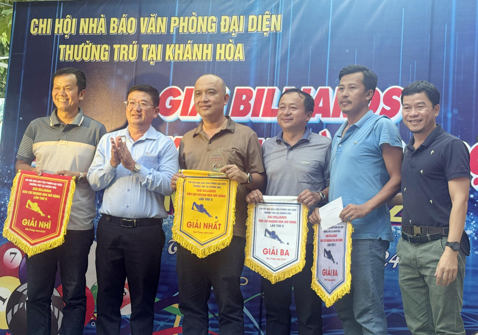 Khanh Hoa press billiards open tournament joined by 50 players