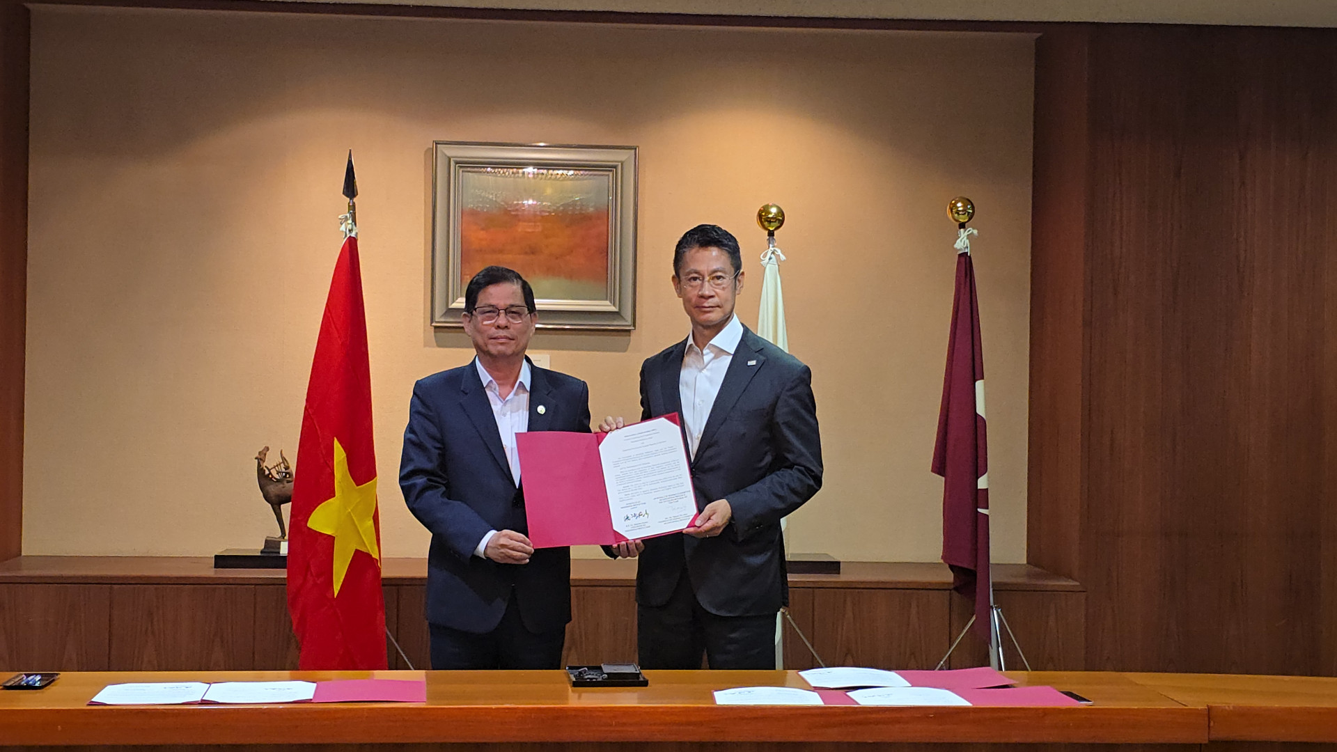 Memorandum of cooperation between Khanh Hoa and Hiroshima signed