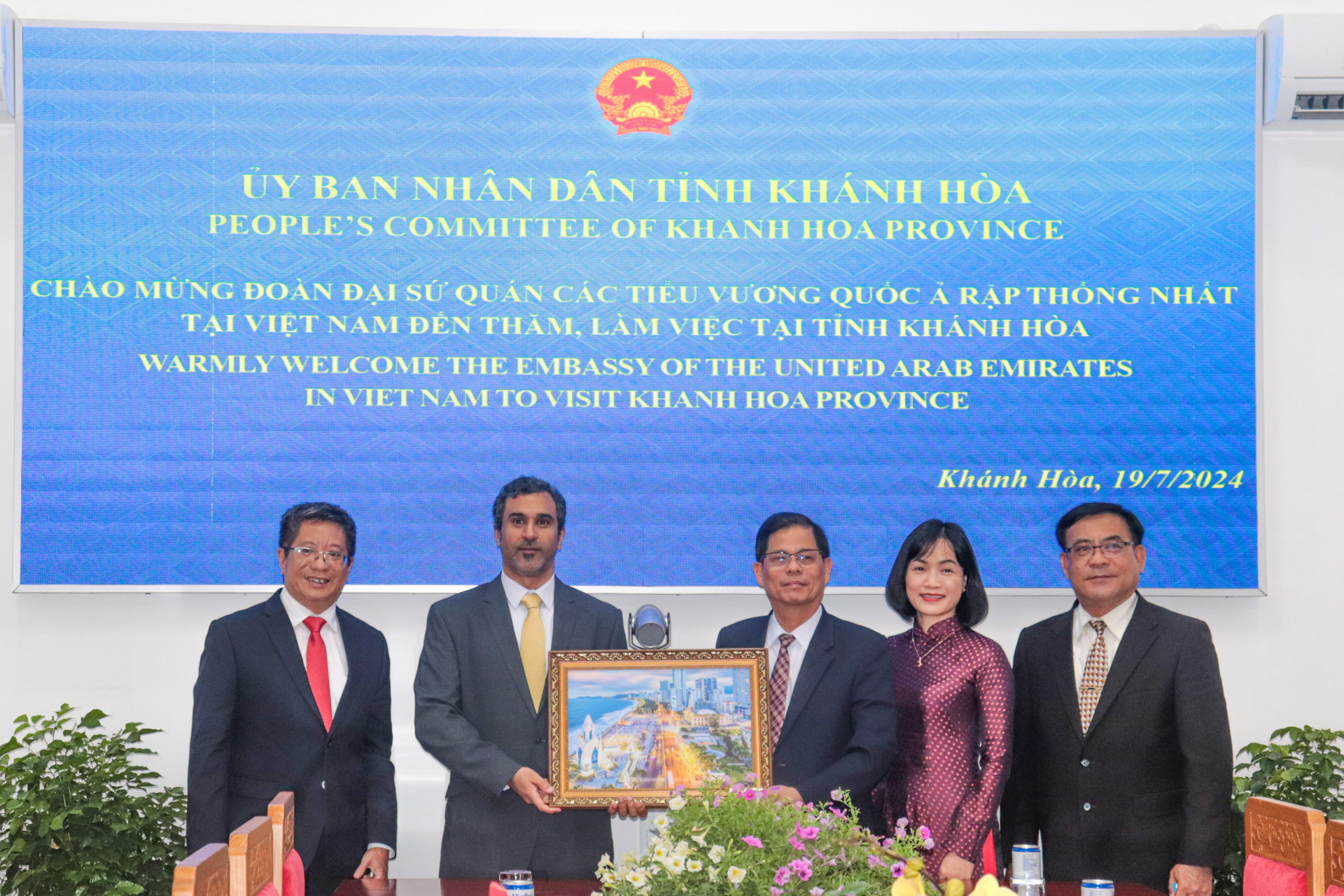 UAE Embassy in Vietnam visits Khanh Hoa