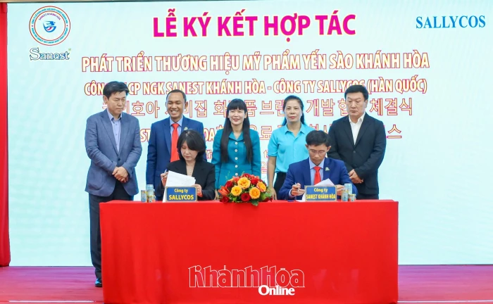 Sanest Khanh Hoa cooperates with Sallycos Company to develop cosmetics