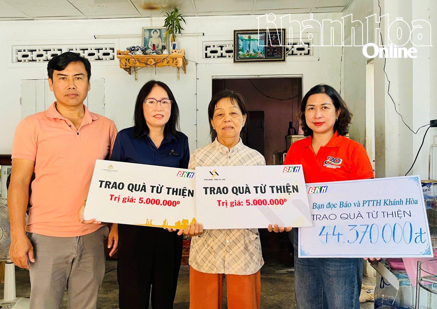 Over VND66 million given to poor pupil with brain tumor