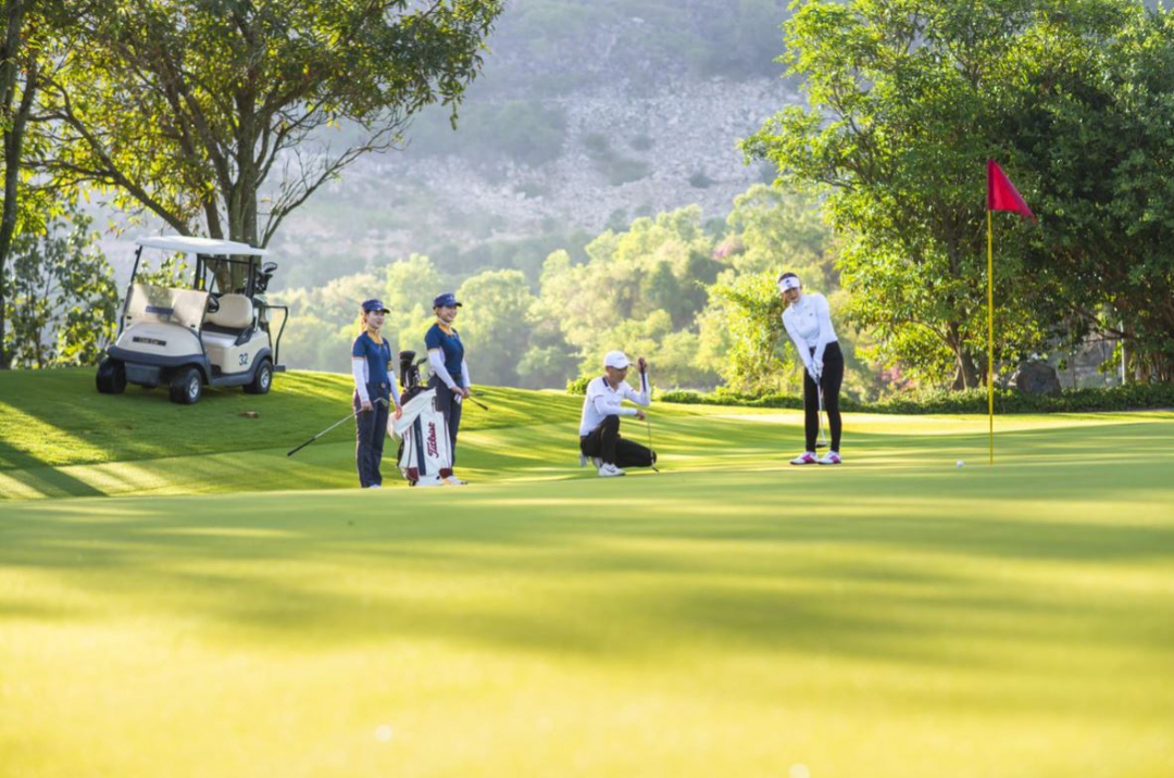 International golf tournament in Nha Trang to feature many golf legends