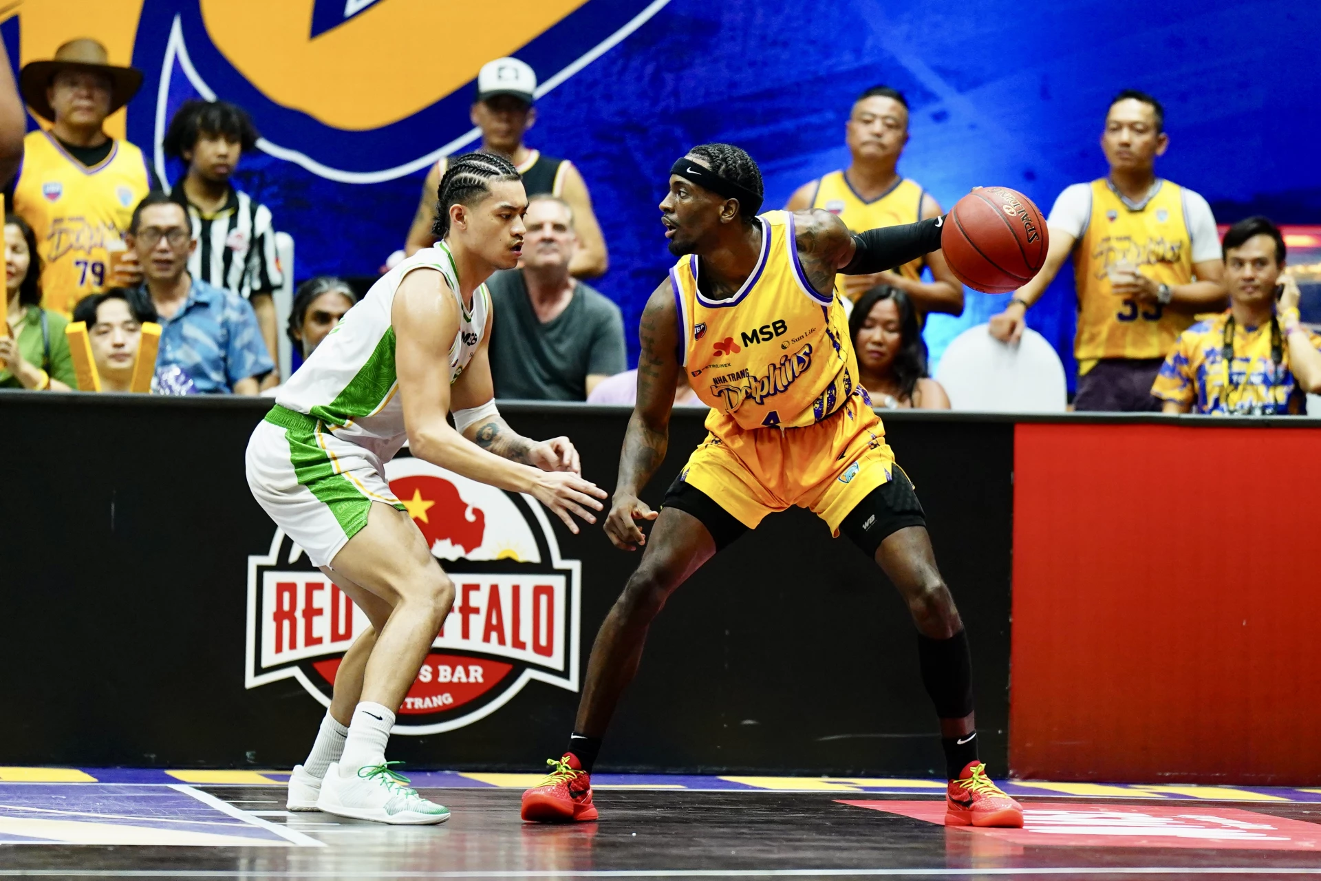 VBA Star X-2025: Nha Trang Dolphins' playoff win boosts their chances of advancing