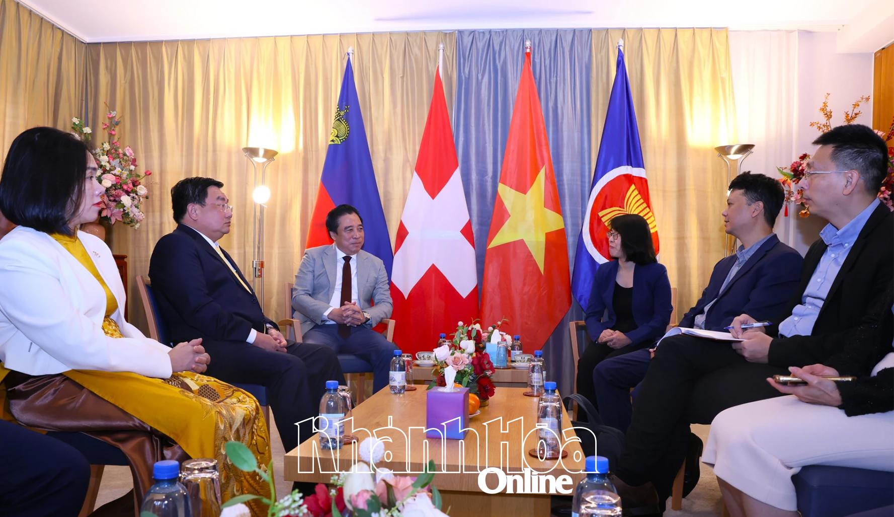 Khanh Hoa Provincial Delegation works with Embassy of Vietnam in Switzerland
