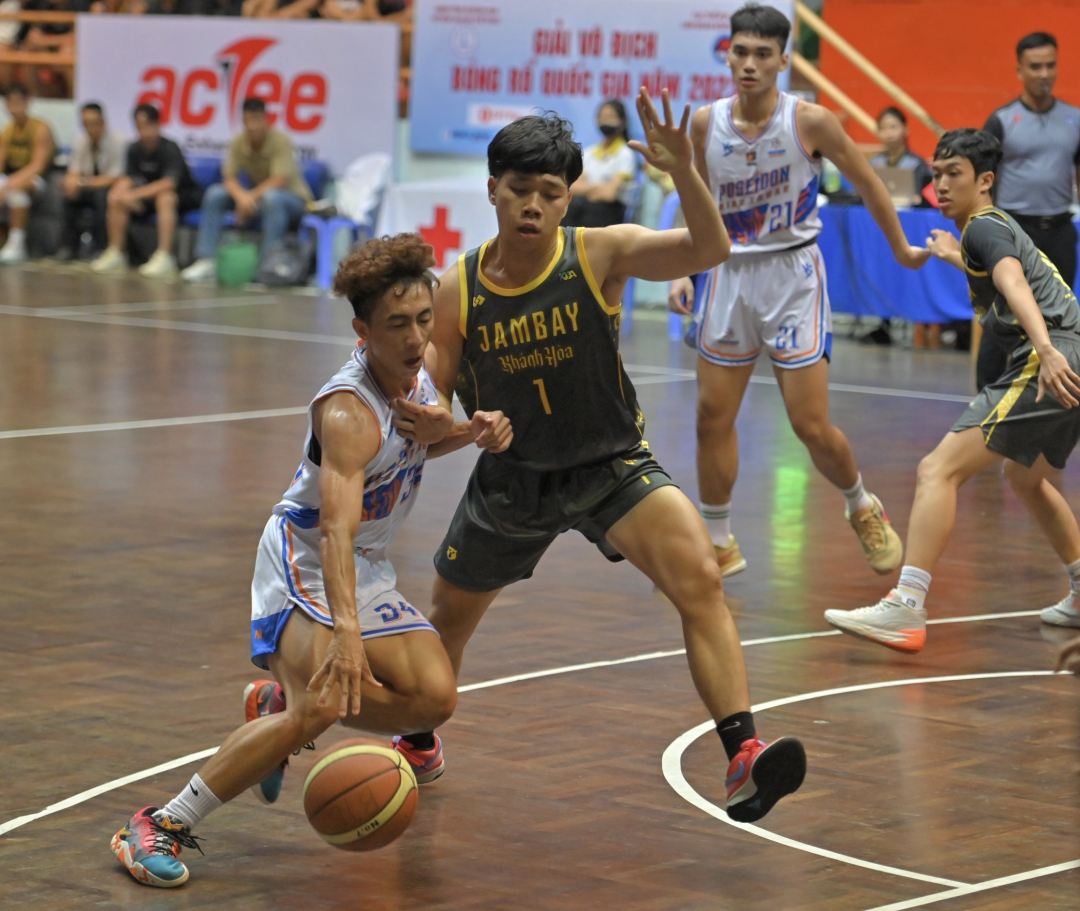 National basketball championship 2023 takes place in Nha Trang