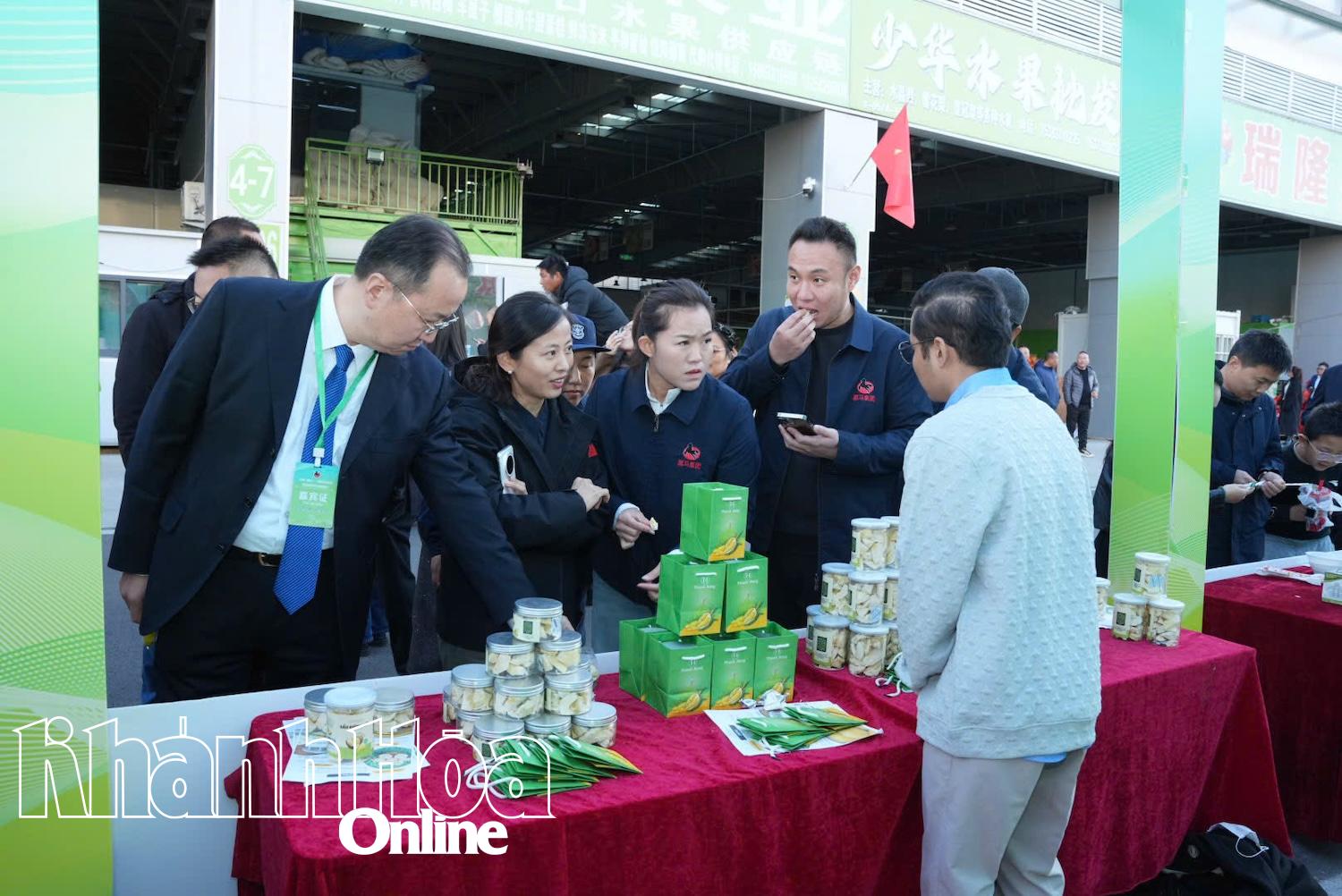 Khanh Hoa participates in agricultural trade transactions in China