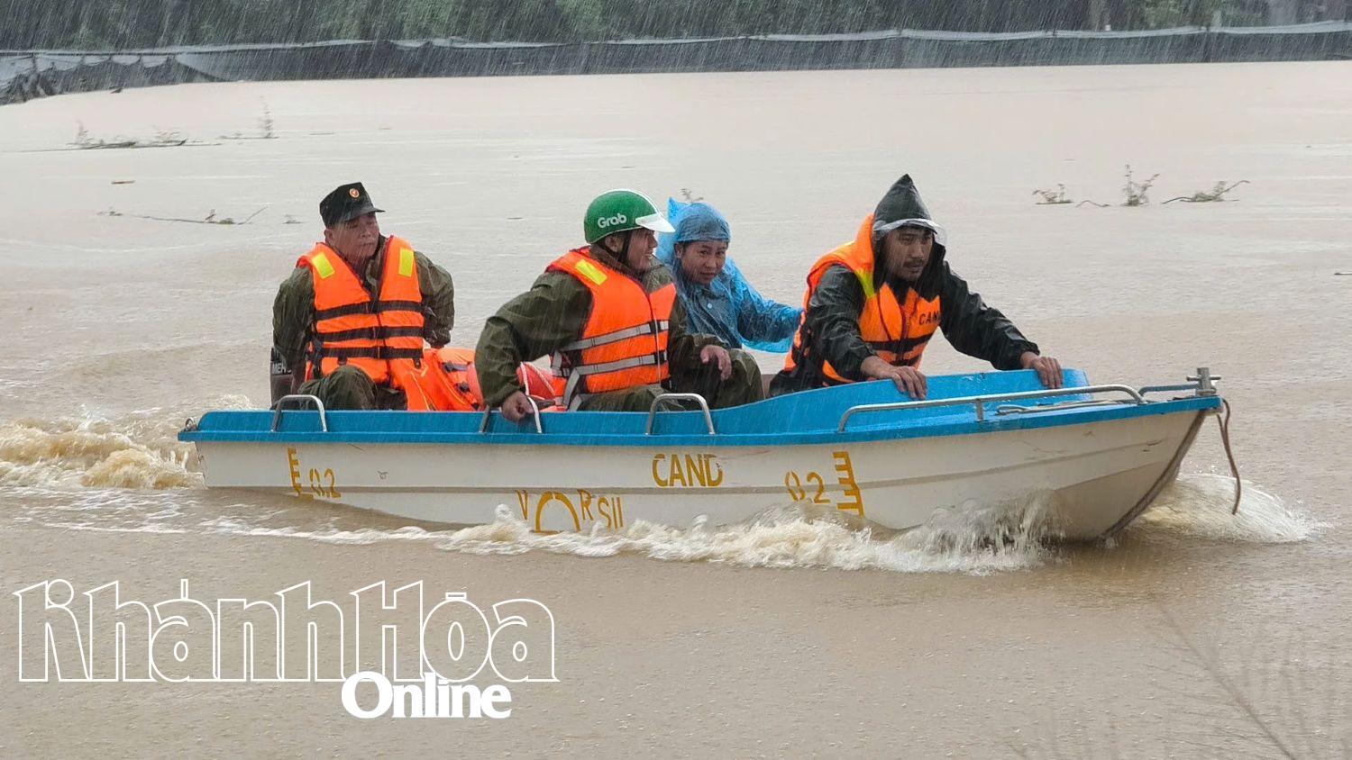 All-out efforts with flooding response and relief support