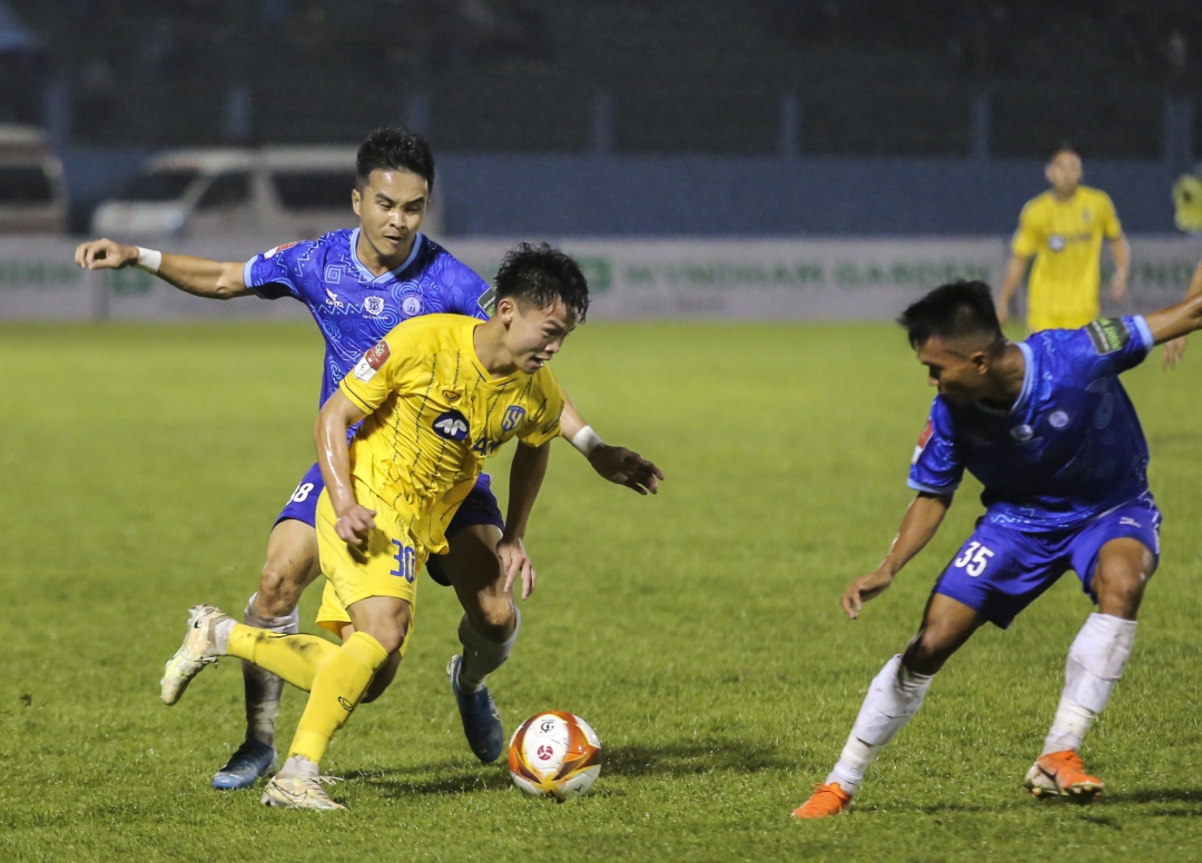 V.League 1 round 8: Khanh Hoa FC aim for another win