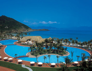 Miss World Vietnam 2010 to be rewarded gift worth VND500 million