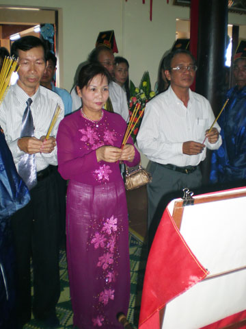 Thien Y A Na Festival opens