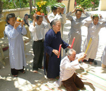 Am Chua Festival, a spiritual space