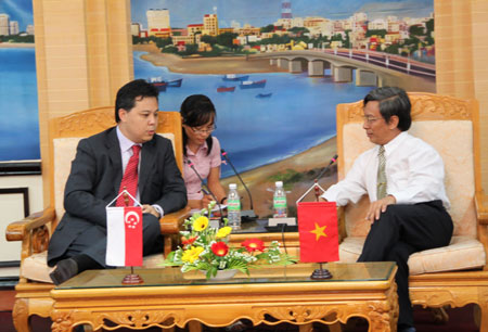 Welcomes Assistant Chief Executive of Singapore Tourism Board Tony Lai