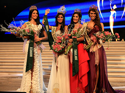 Nicole Faria from India crowned Miss Earth 2010
