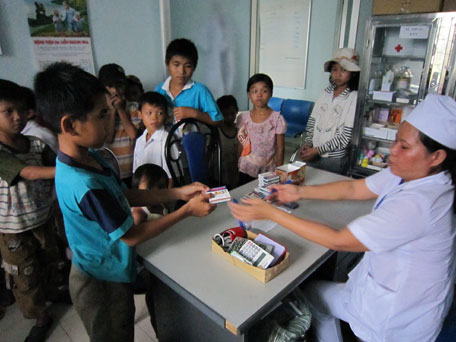 Local child management: Satisfactory signals