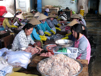 Prices rise as Tet’s approaching