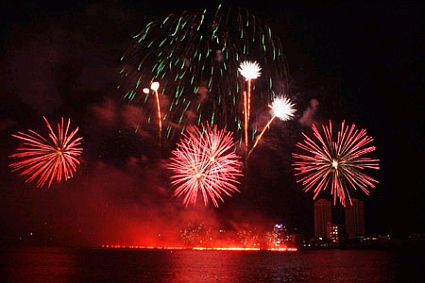 Nha Trang Sea Festival fireworks authorized
