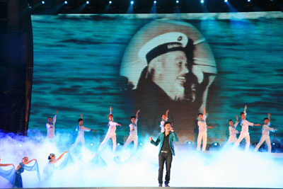 2011 Nha Trang Sea Festival awakes love for sea and islands