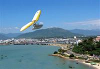 Discovering Nha Trang Bay by motorized kite