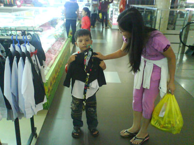 Cute and funky look in suits