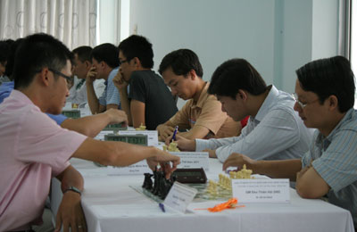 Ho Chi Minh team wins 1st prize