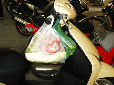 More widespread propaganda against plastic bags required