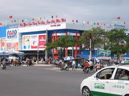 Coopmart Cam Ranh launches preferential program