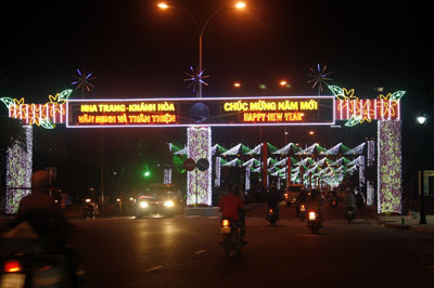Nha Trang pours VND600 million into decoration for Tet