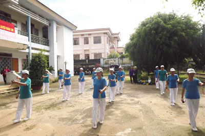 Senior exercise in Khanh Hoa