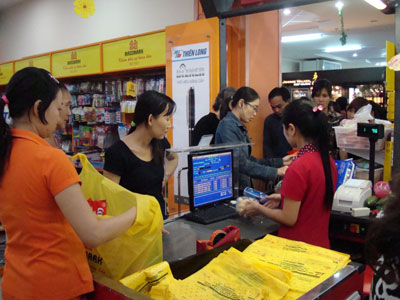 Taxable plastic bags still extensively used