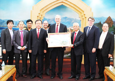 Khanh Hoa Province receives American businesses