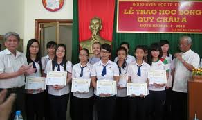 44 scholarships rewarded to poor female students