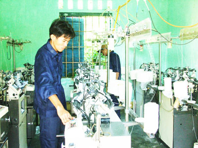 Viet Tien Investment and Development JSC pours VND2.3bil. into a labor safety equipment workshop