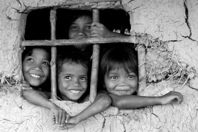 Consanguineous marriages should be discouraged