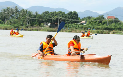 48 join kayak race