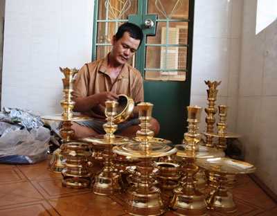 Bronze casting revives