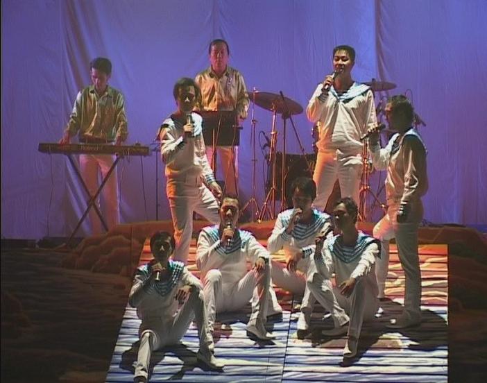 Hai Dang Song & Dance Troupe wins medals at national festival 2012