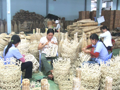 Traditional craft villages struggling to survive