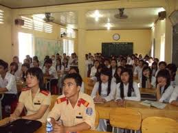 Road traffic safety education for 2,200 high school students