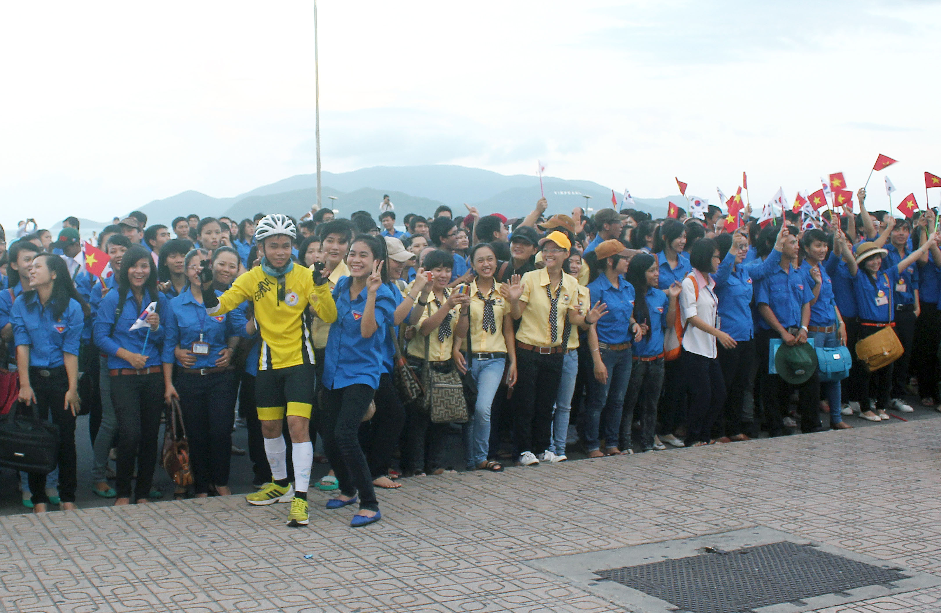 Many young people welcome cyclists at 2-4 Square.