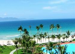 Fireworks display at Sea Festival Nha Trang – Khanh Hoa