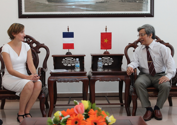 Stéphanie Petitbon, French Vice Consul General, visits Khanh Hoa
