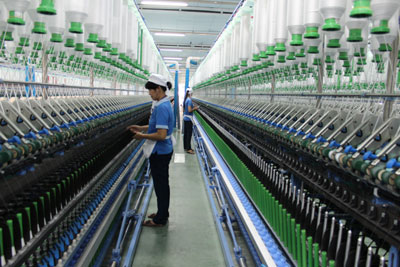 Industrial production index rises by 7.6% in Nov.