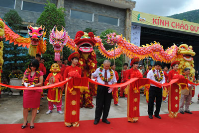 100-Egg Mud Bath Resort & Spa opens